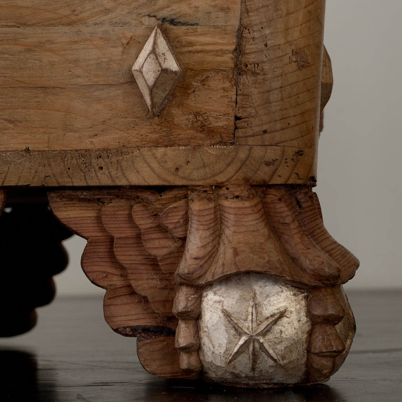PAIR OF 'MDINA' SIDE TABLES BY MIKE DIAZ